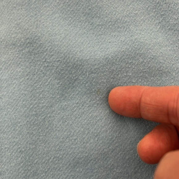 Blue Women's Crewneck Sweatshirt Size M Embroidered 1989 Taylor's Version - Picture 7 of 12